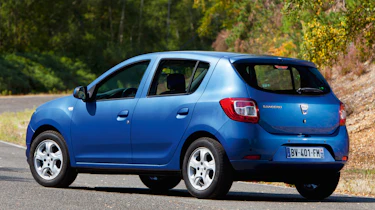 Dacia Sandero front cornering