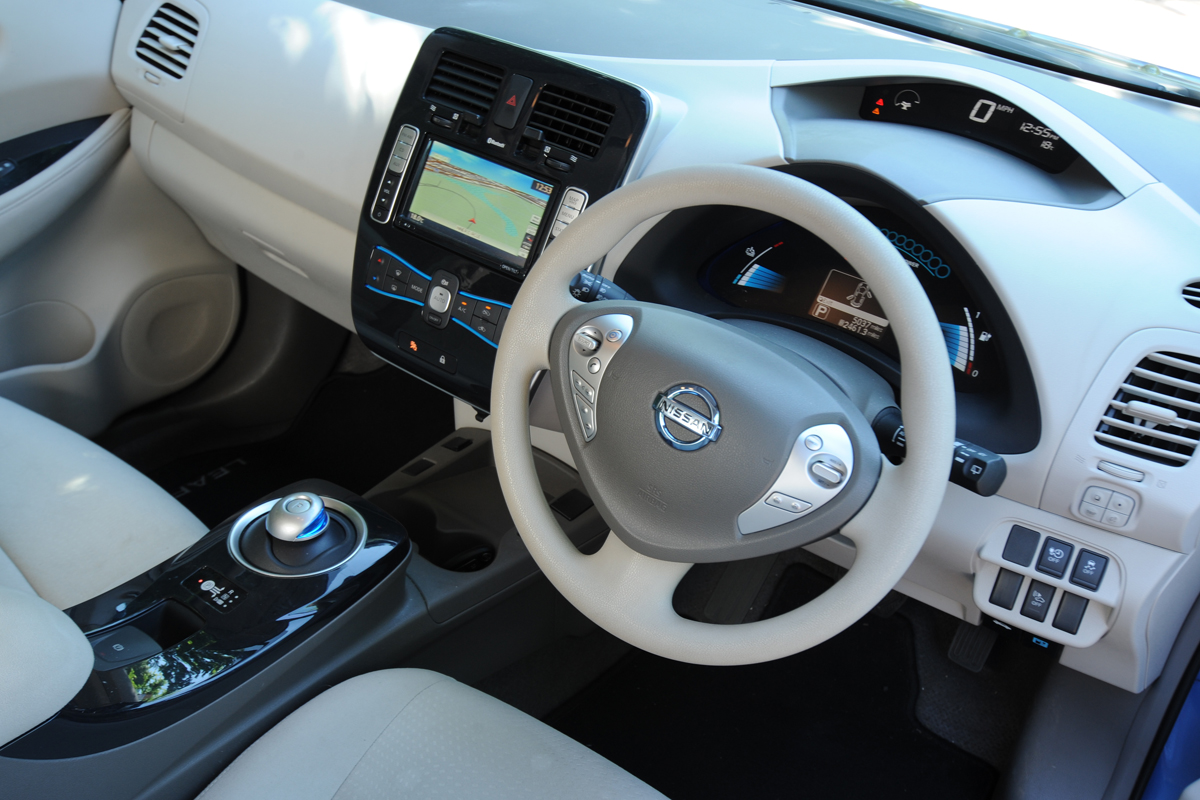 Nissan Leaf interior
