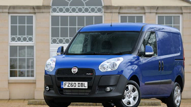 Fiat Doblo Cargo front