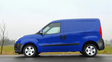 Fiat Doblo Cargo left side