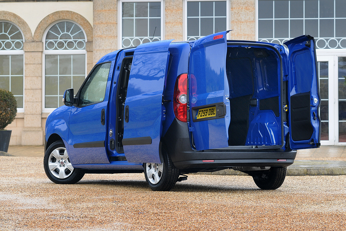 Fiat Doblo Cargo left side doors open