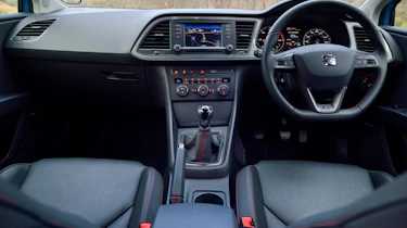 SEAT Leon interior