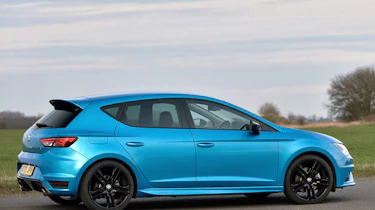 SEAT Leon profile