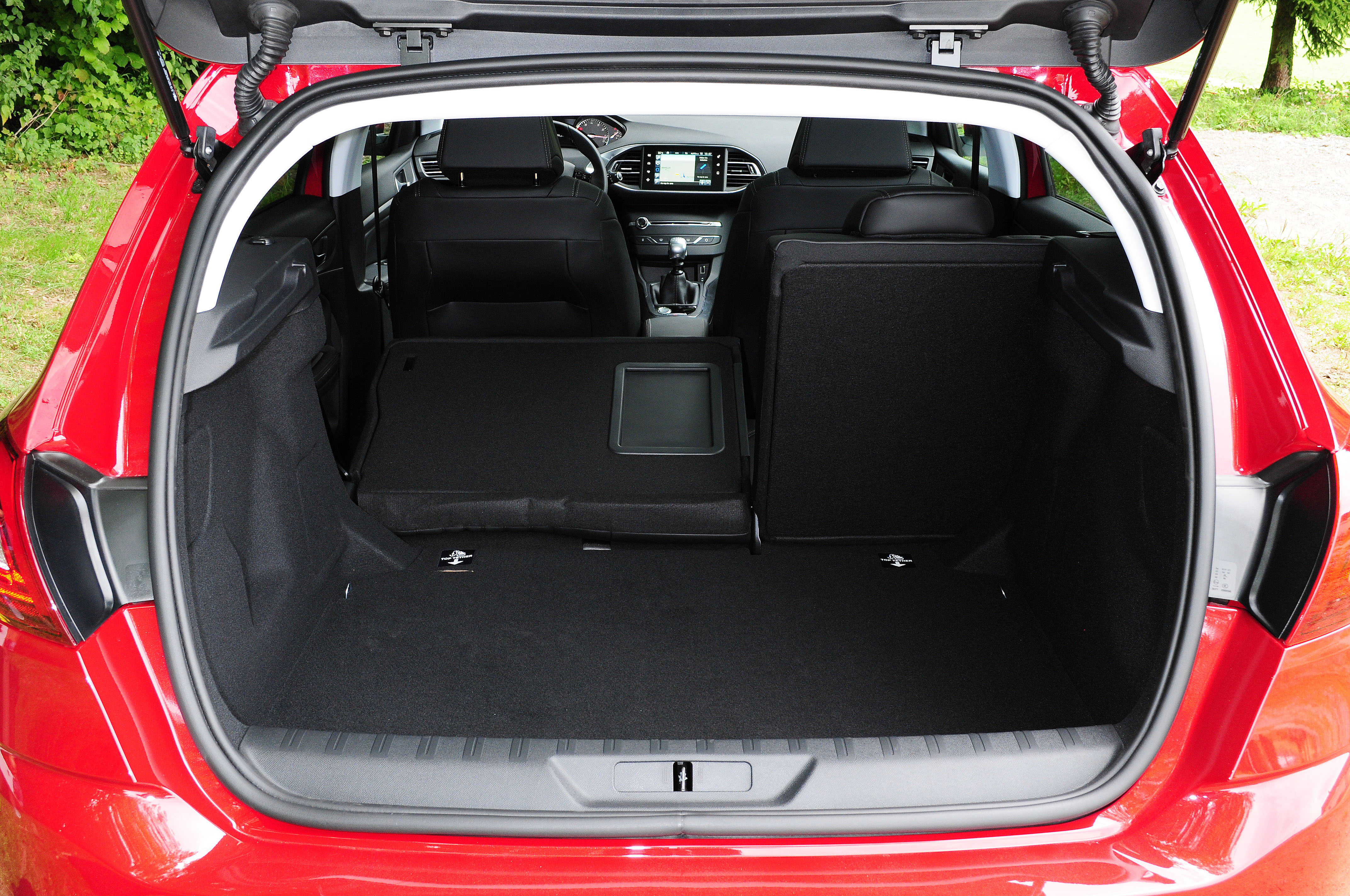 Peugeot 308 boot