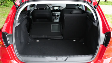 Peugeot 308 boot