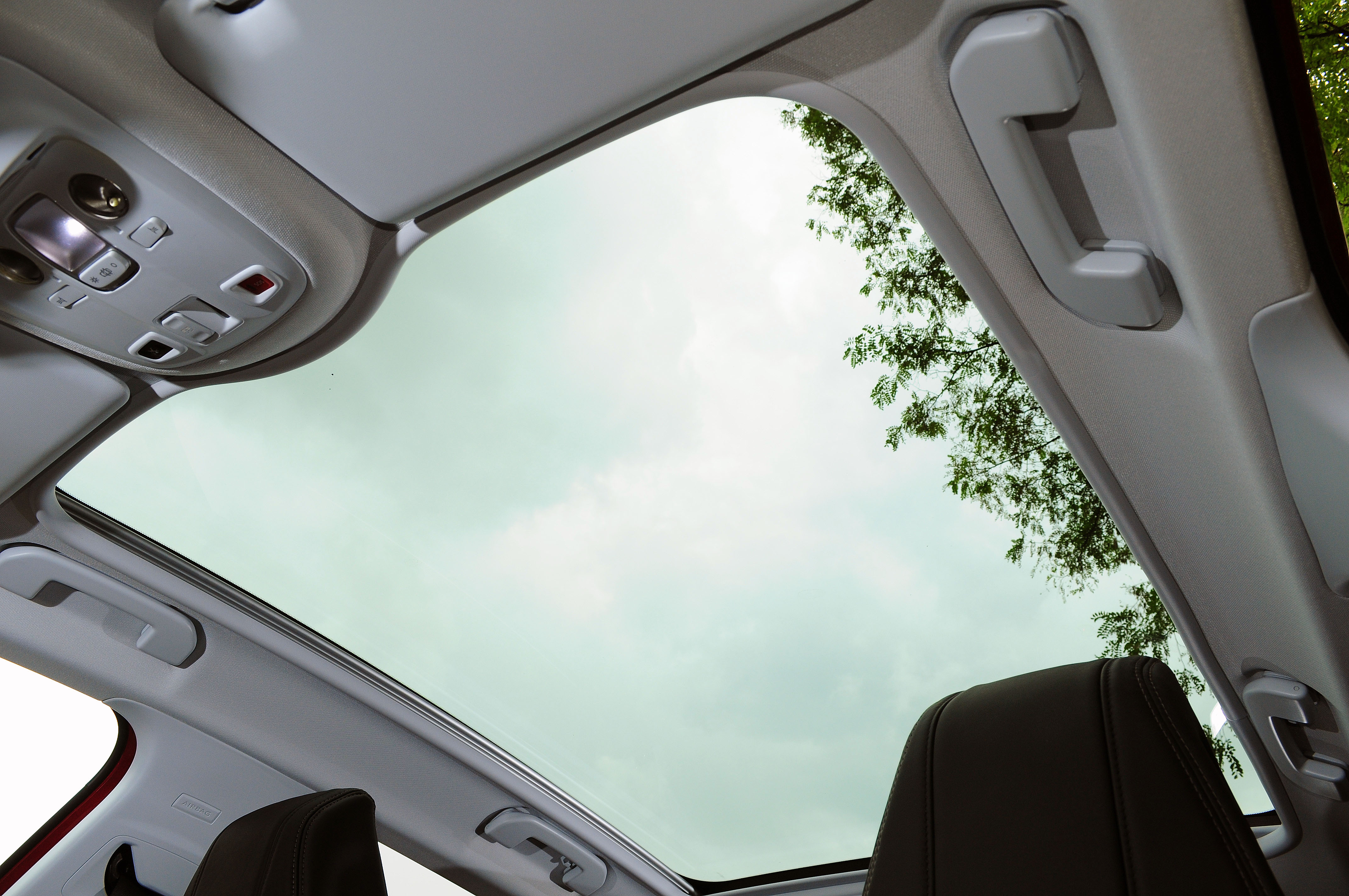 Peugeot 308 sunroof 