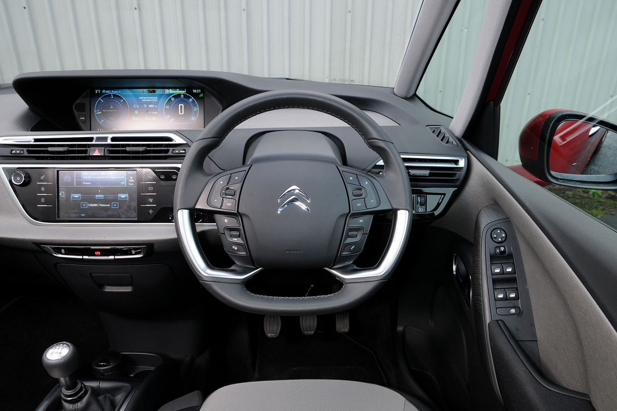 Citroen Grand C4 Picasso interior