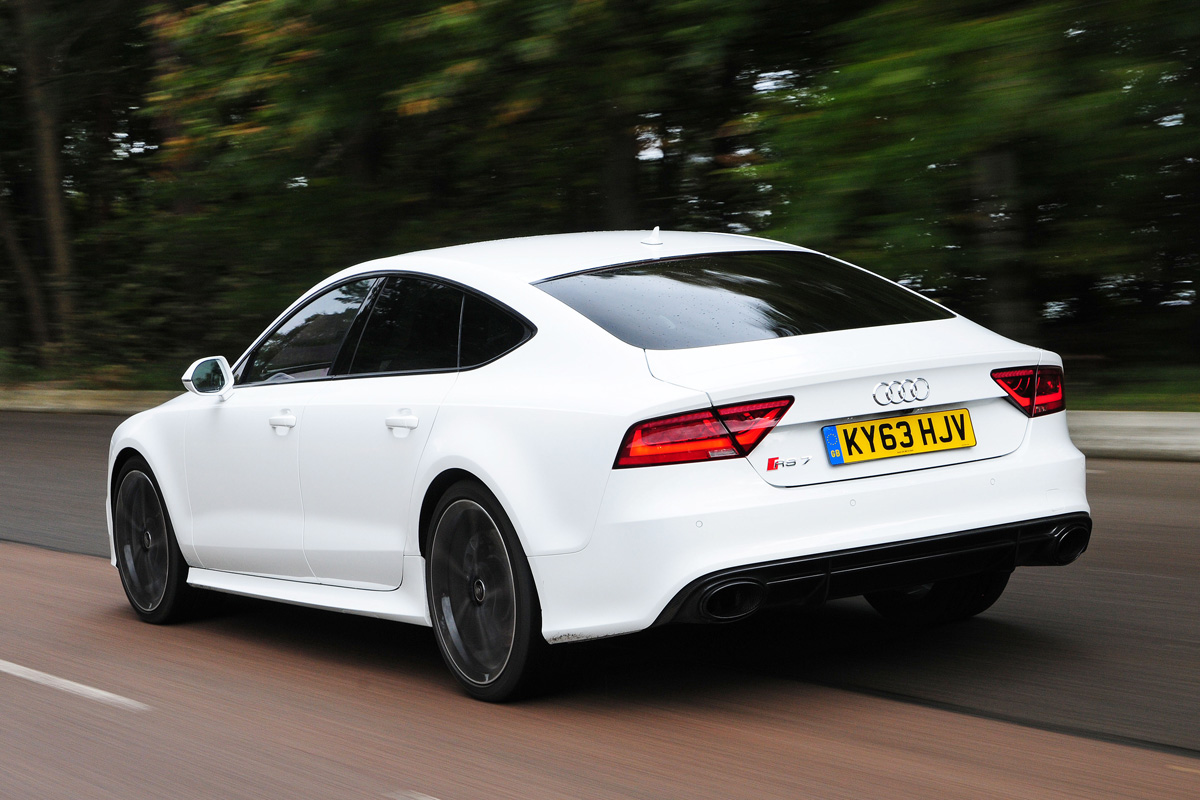 Audi RS7 rear tracking