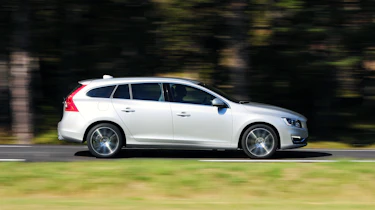 Volvo V60 D4 panning