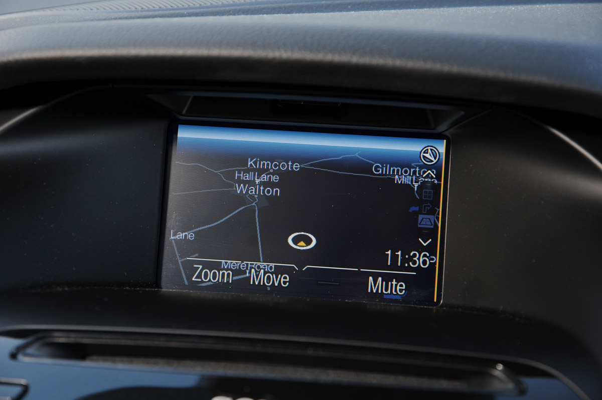 Renault Megane vs Ford Focus vs SEAT Leon tech