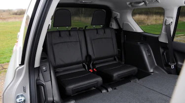 New Toyota Land Cruiser 2014 rears
