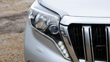 New Toyota Land Cruiser 2014 nose
