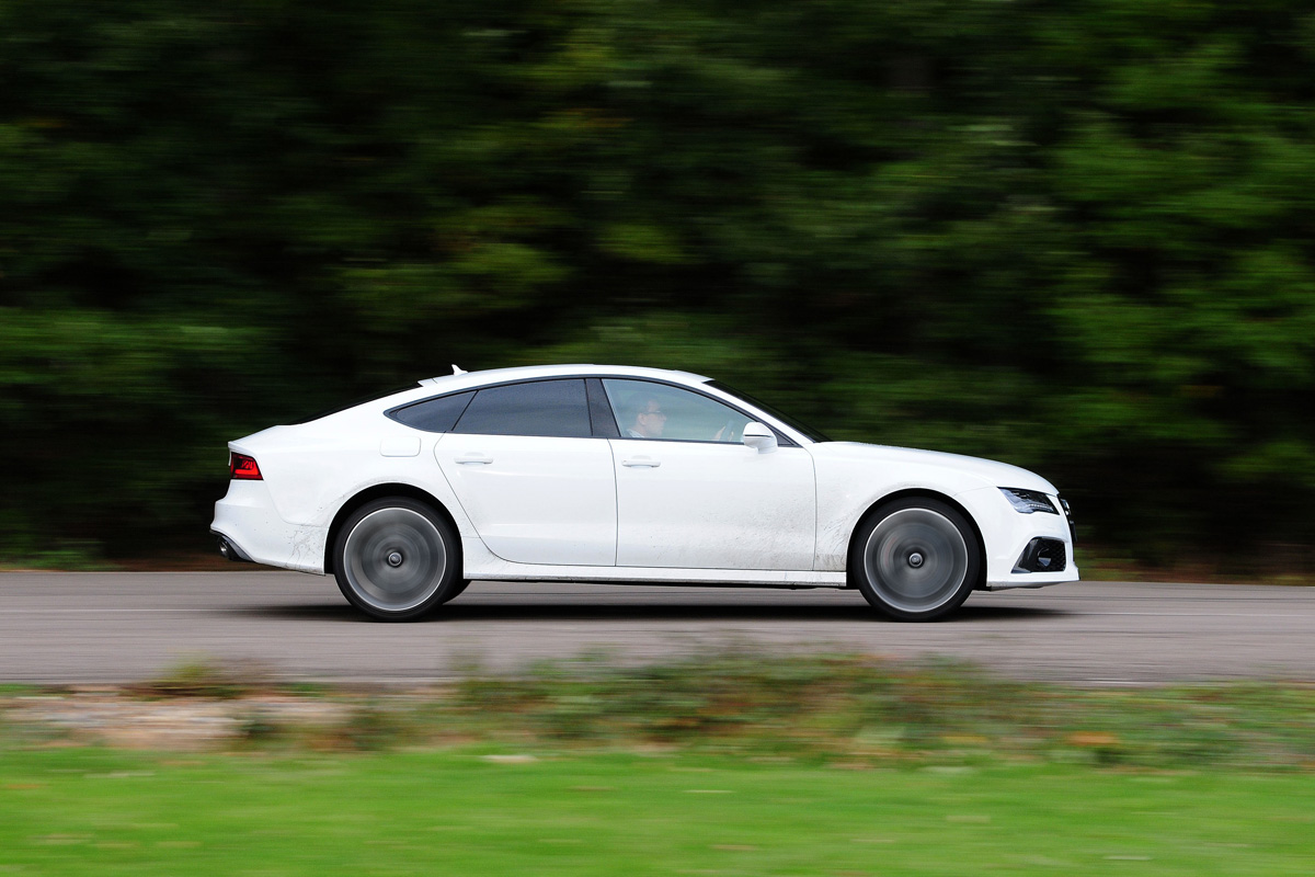 Audi RS7 panning 
