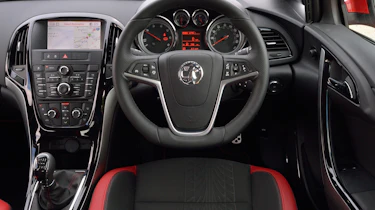 Volkswagen Golf Estate dashboard