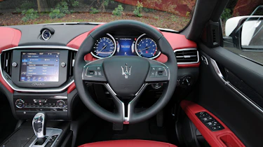 Maserati Ghibli S interior