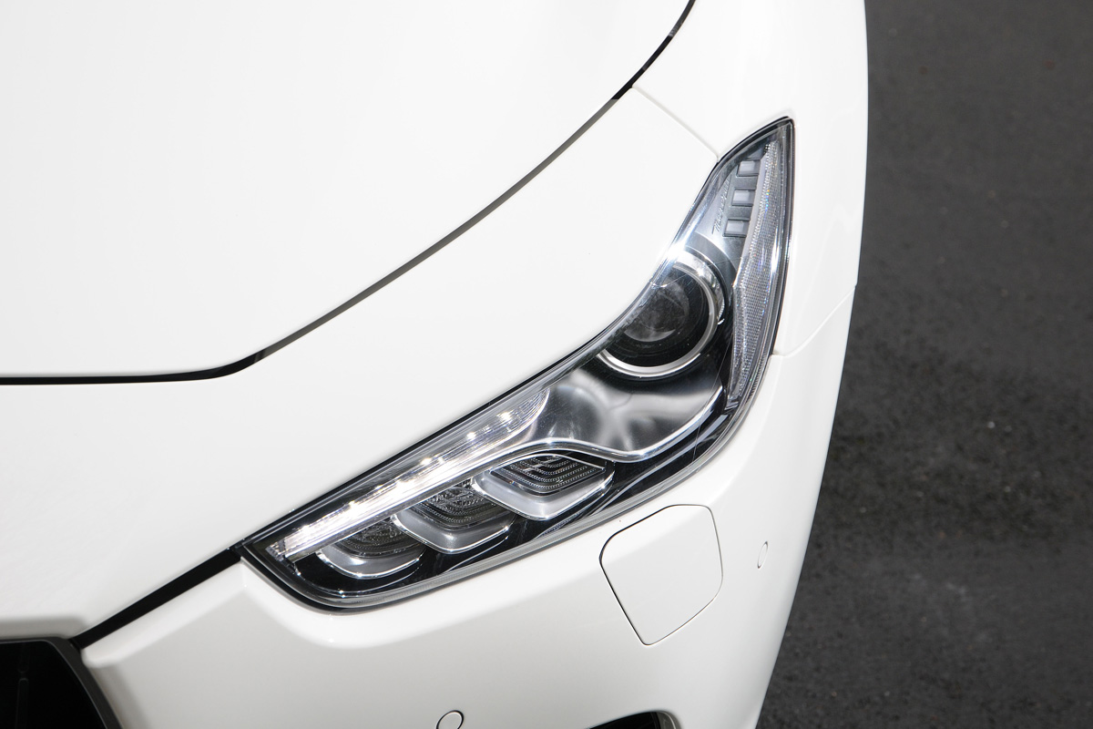 Maserati Ghibli S headlights