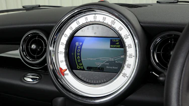 MINI Clubvan sat-nav