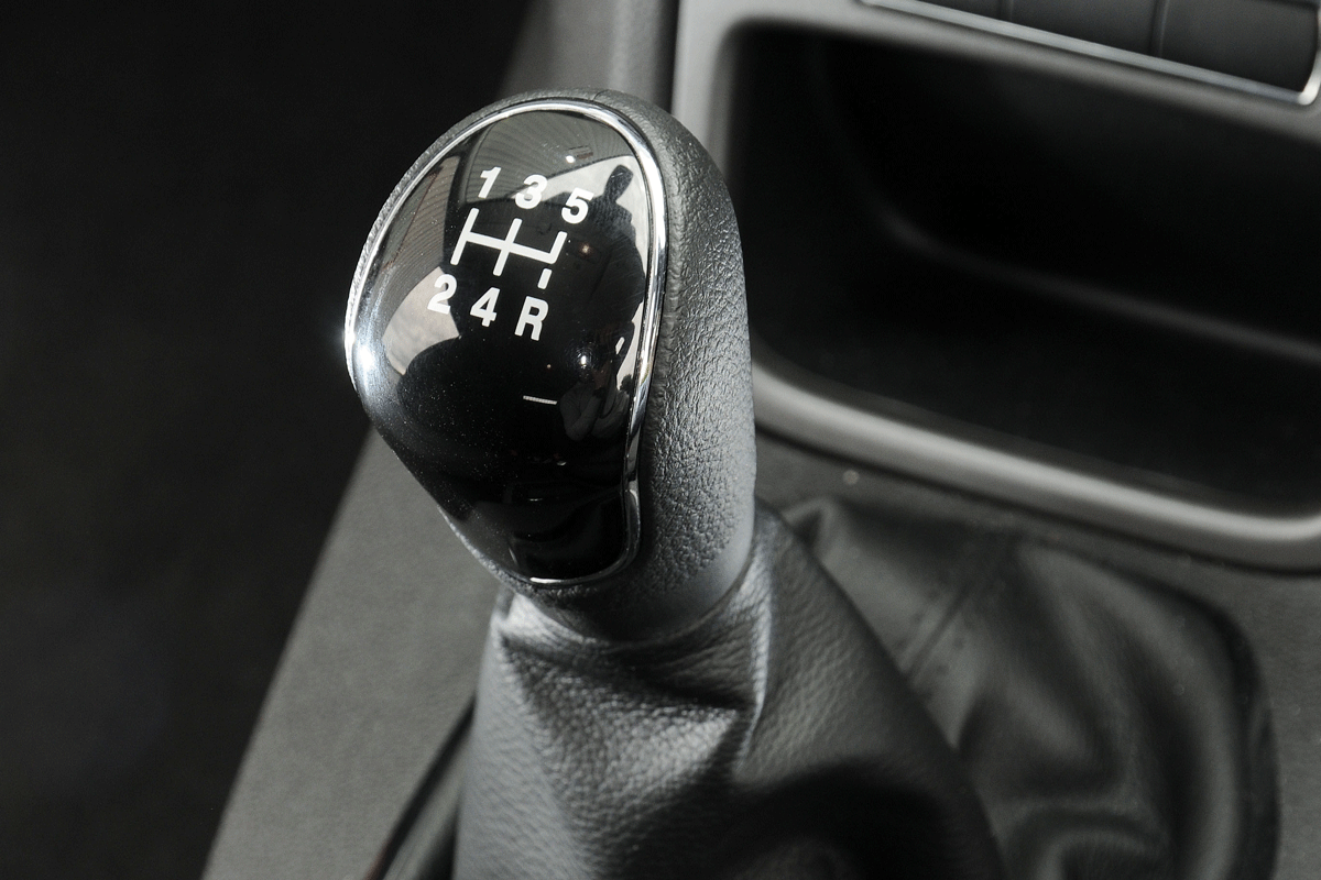 Ford Fiesta Van gear stick