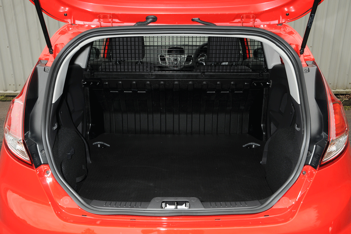 Ford Fiesta Van boot