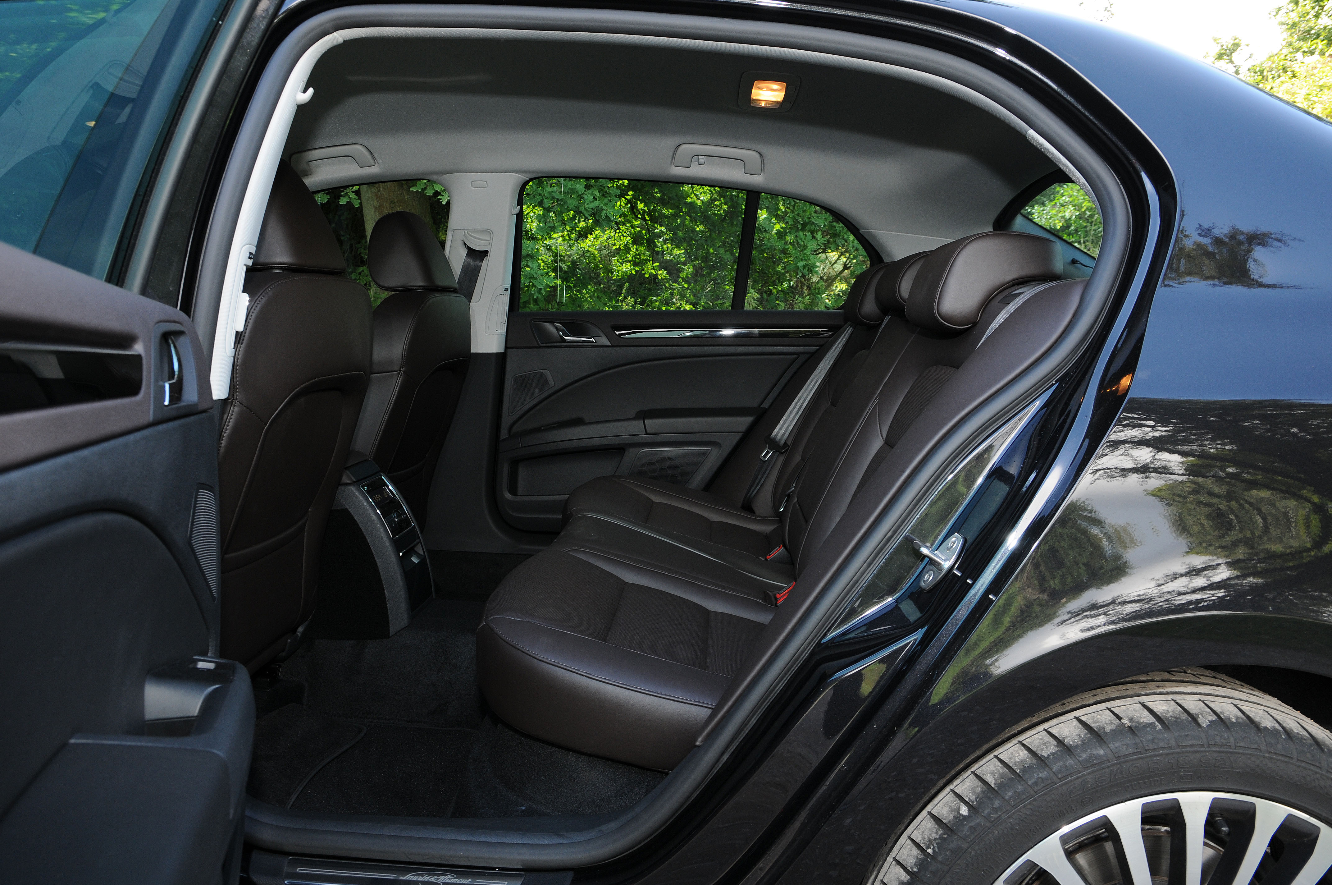 Skoda Superb 4x4 seats