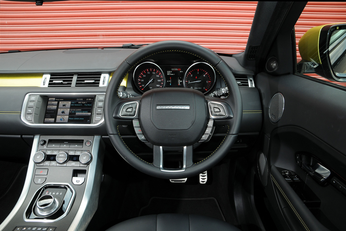 Range Rover Evoque interior