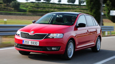 Skoda Rapid Spaceback front tracking