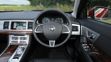 Jaguar XF steering wheel