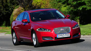 Jaguar XF front tracking