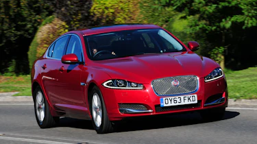 Jaguar XF front tracking