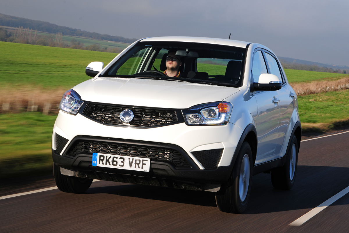 SsangYong Korando front tracking 