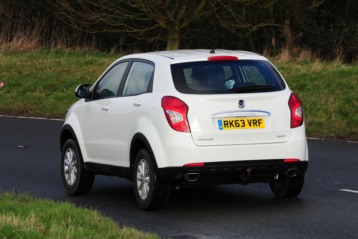 SsangYong Korando rear action