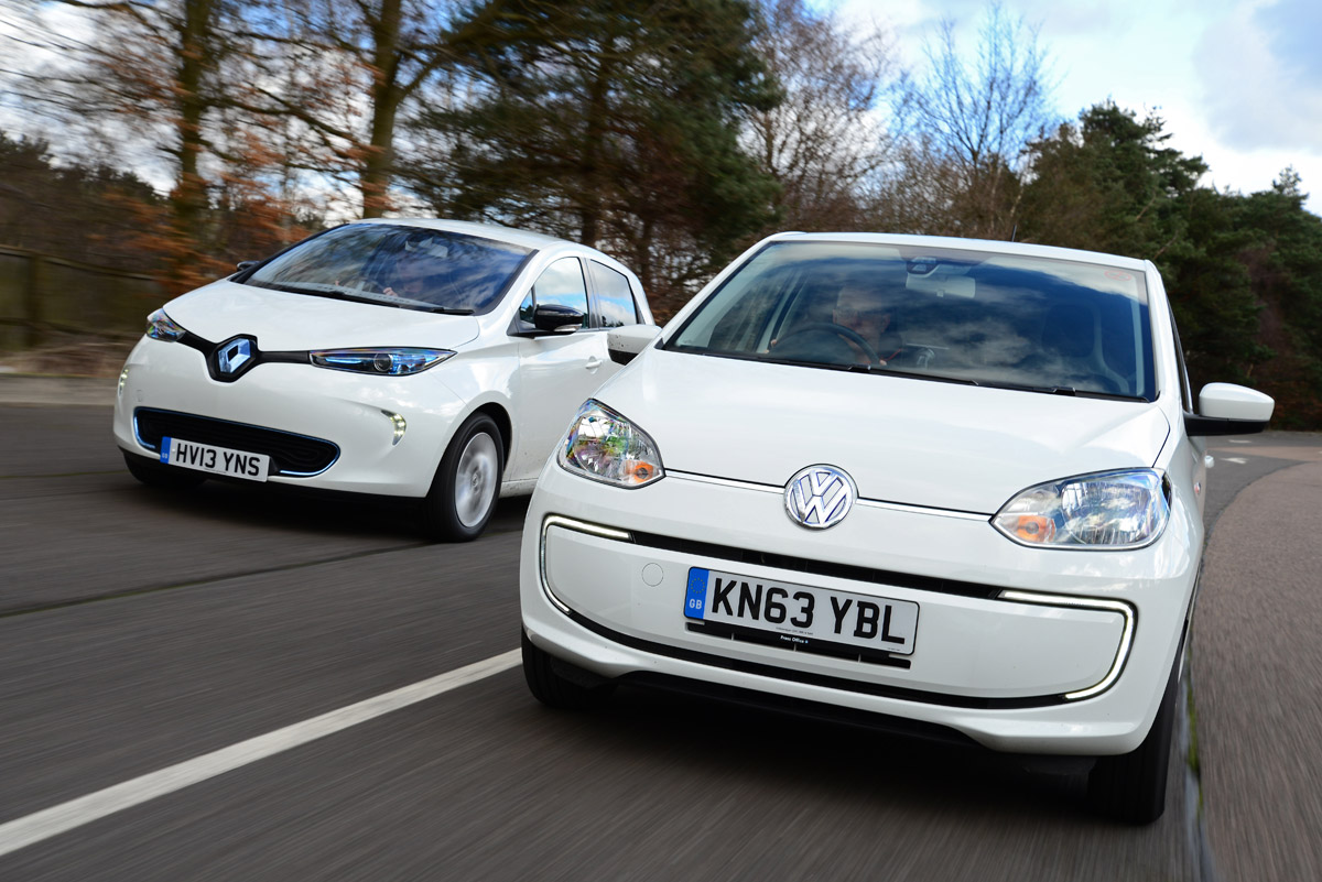 Volkswagen e-up! vs Renault ZOE 1