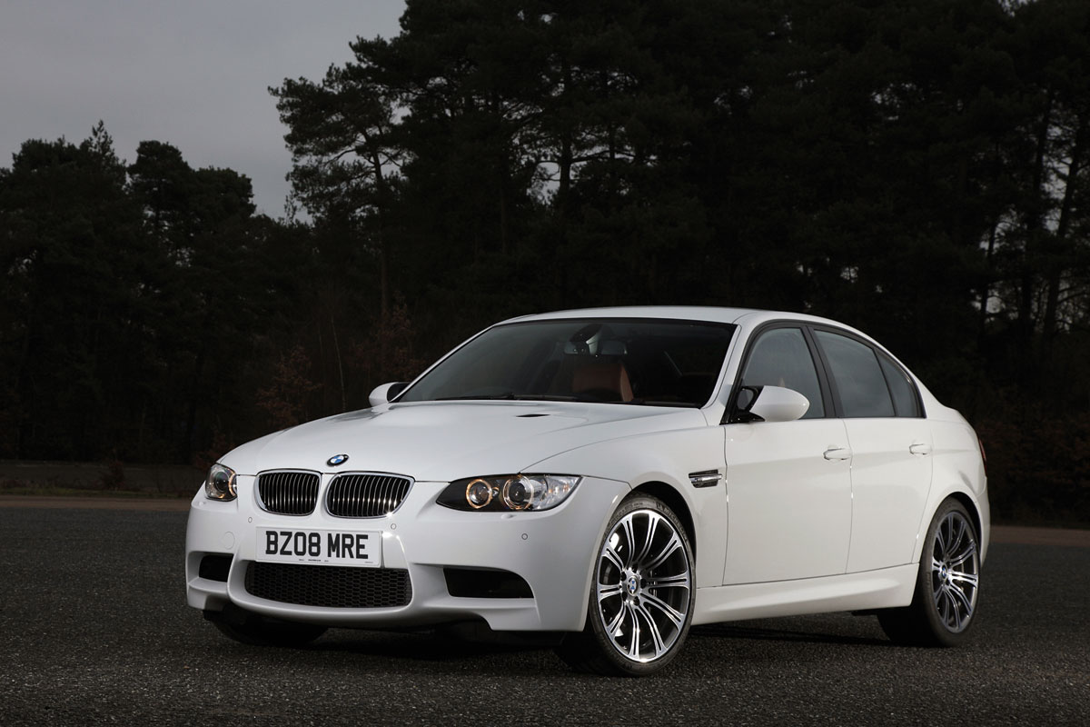 BMW M3 E90
