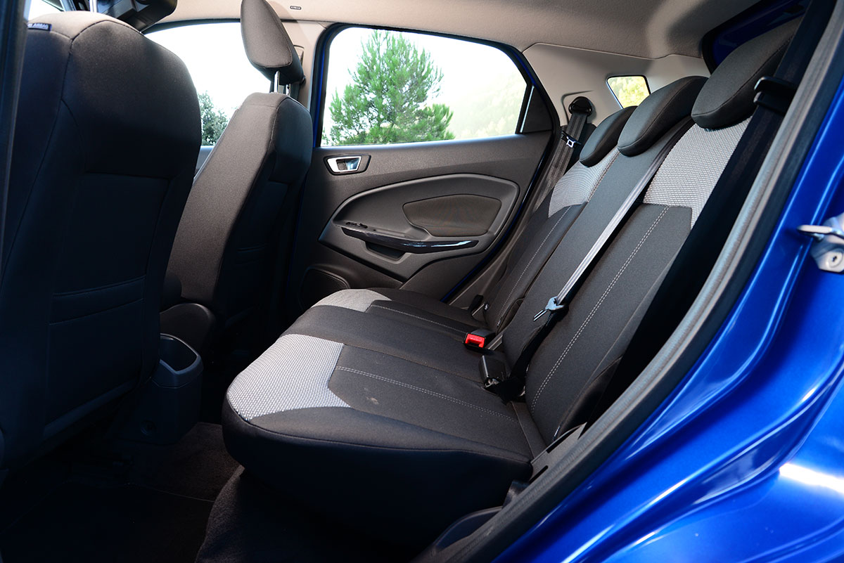 Ford EcoSport EcoBoost rear seat