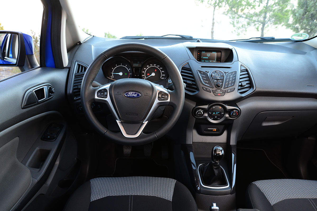 Ford EcoSport EcoBoost interior