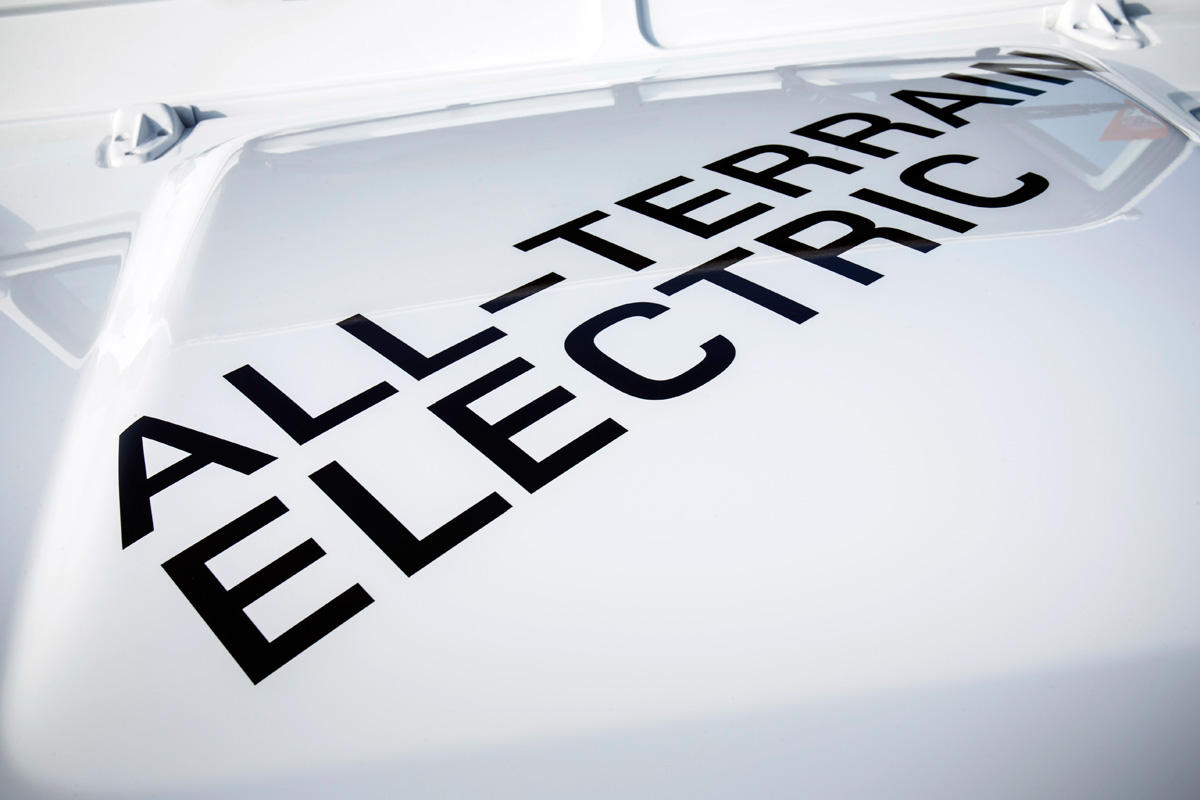 Electric Defender detail