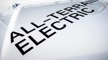 Electric Defender detail