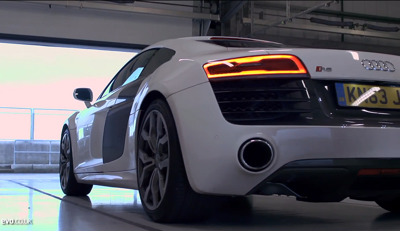 Evo Audi R8