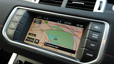 Range Rover Evoque sat nav detail