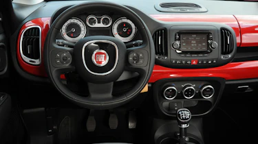 Fiat 500L interior