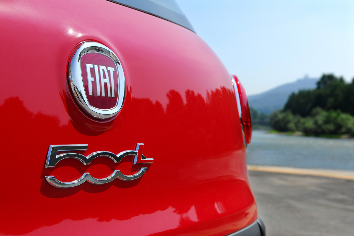 Fiat 500L 1.6 Multijet badge