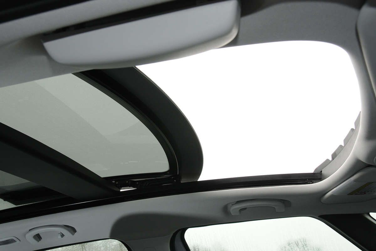 Fiat 500L panoramic roof