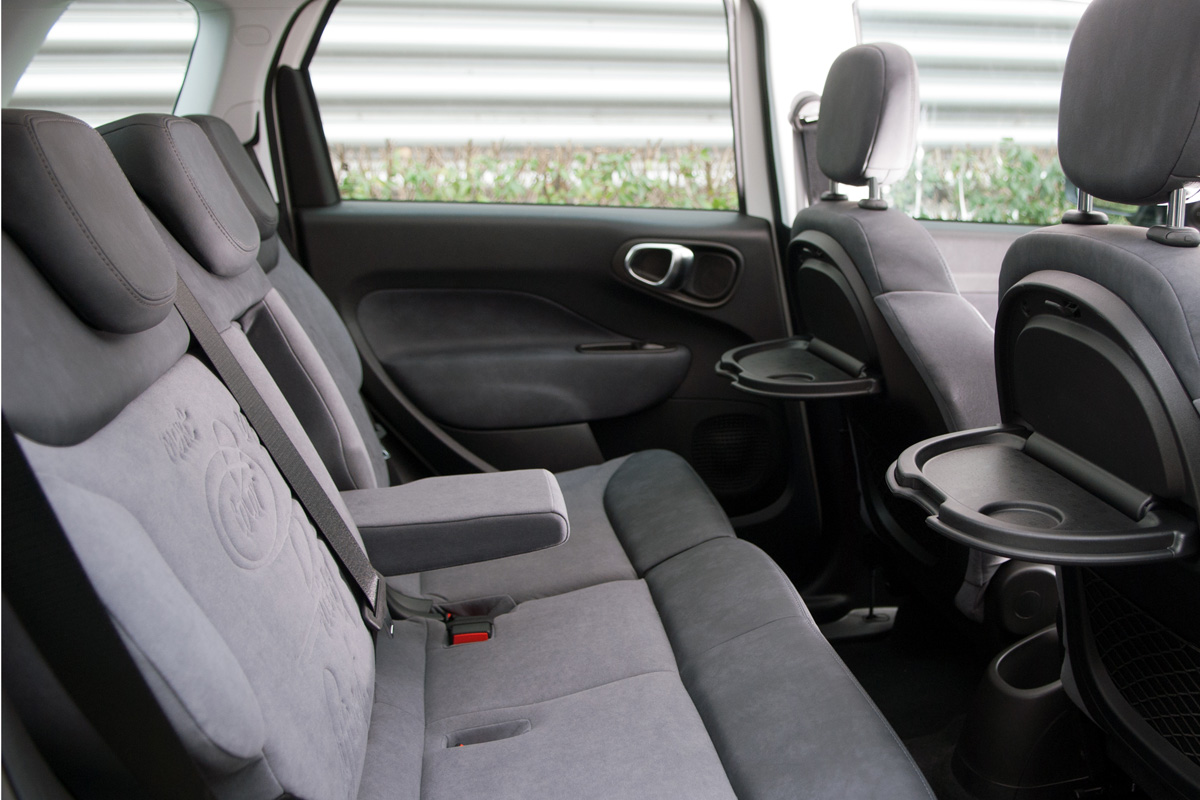 Fiat 500L 1.6 Multijet rear seats