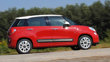 Fiat 500L panning