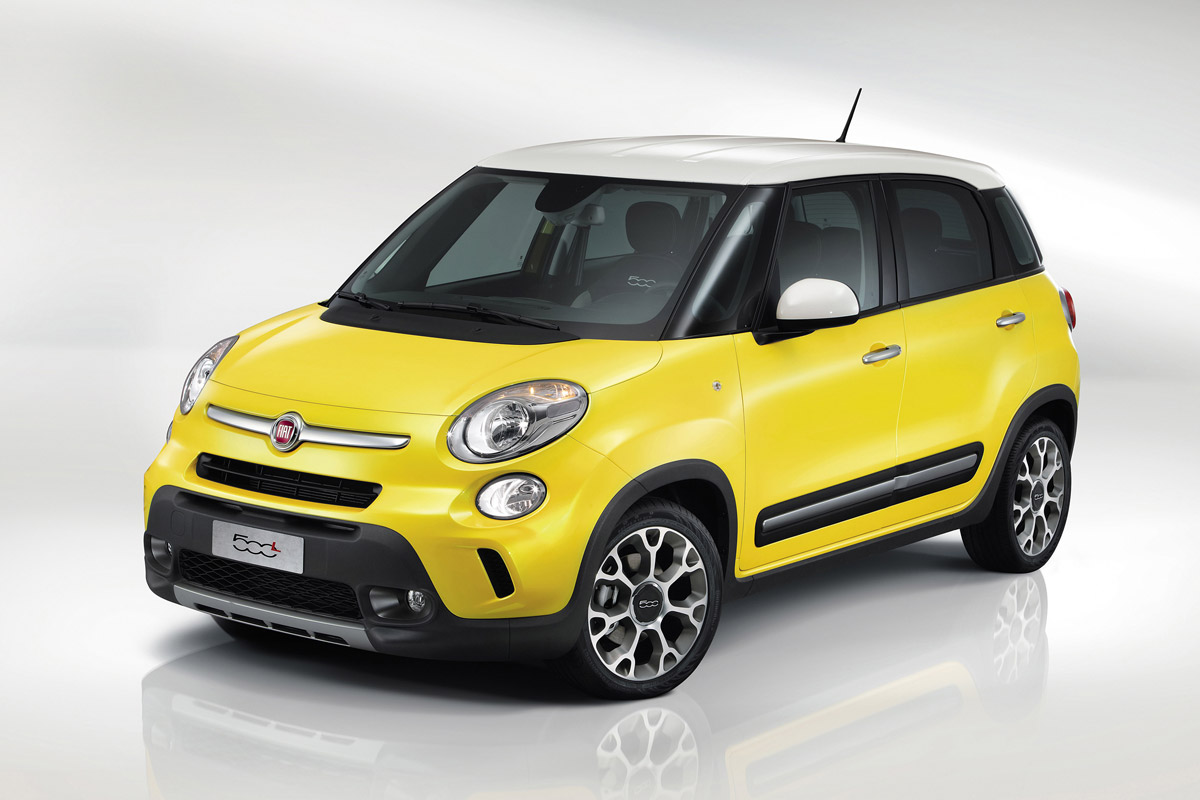 Fiat 500L Trekking front side