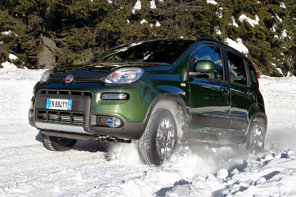 Fiat Panda 4x4 front side