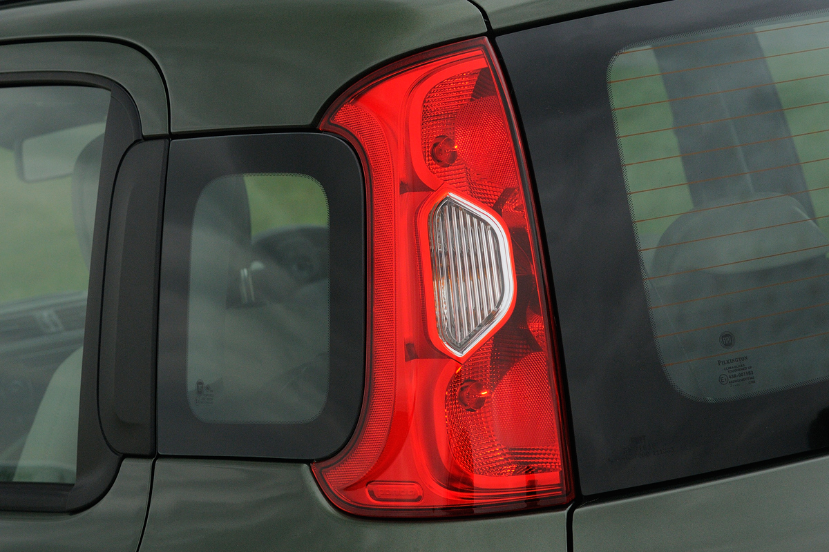 Fiat Panda 4x4 TwinAir rear light
