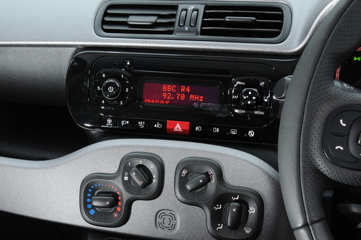 Fiat Panda 4x4 centre console
