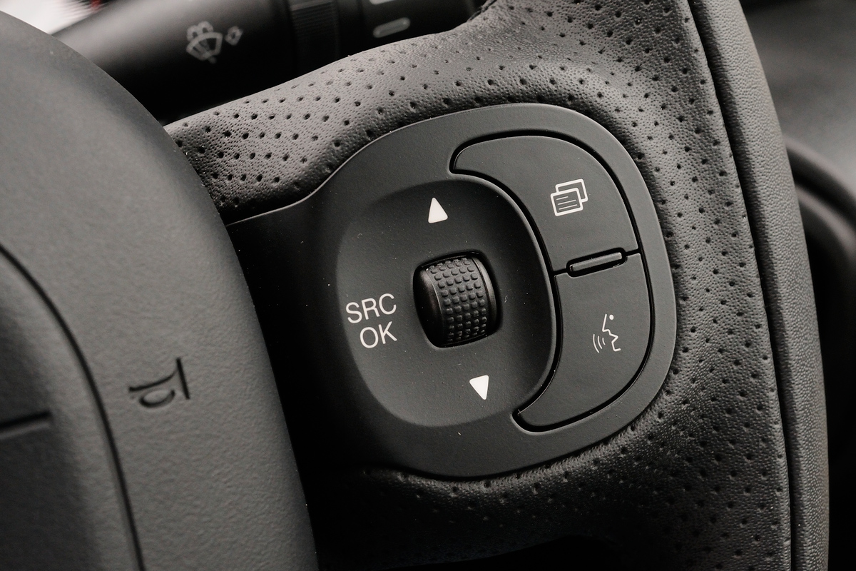 Fiat Panda 4x4 TwinAir interior detail