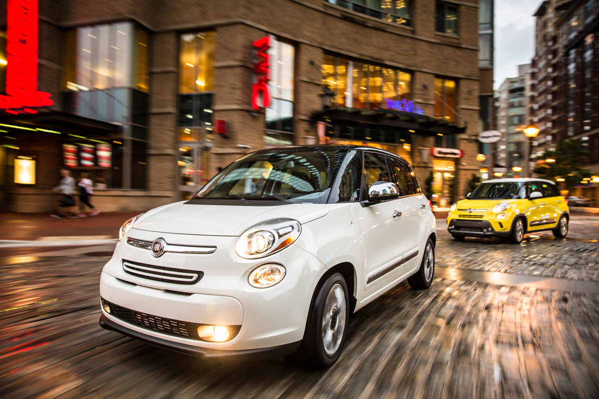 Fiat 500L 1.4 MultiAir 2014 city tracking